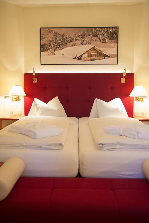 Hotel Zum Jungen Roemer Радщат Стая снимка